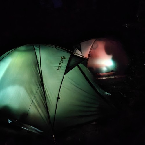 Таёжные водопады парка «Ергаки»: треккинг налегке с ночёвками в палатках