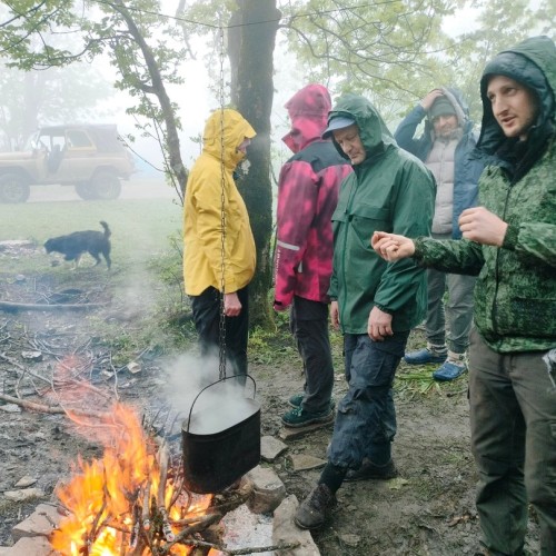 Поход с палатками и автосопровождением через горы в Геленджик