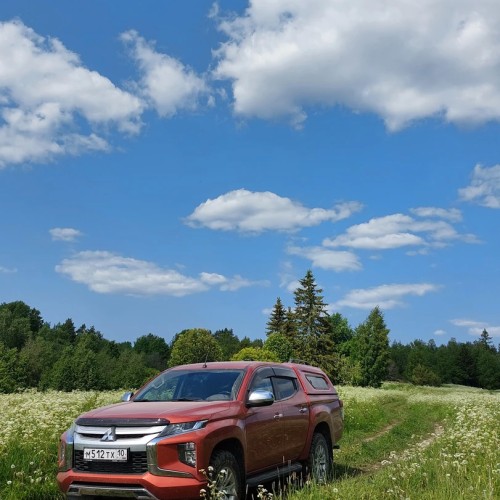 Мини-группой по малоизведанной Карелии: водопады, горы, озёра, карьеры вдали от популярных маршрутов