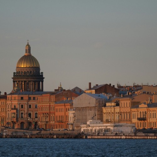 Петербург глазами горожан: легенды и истории