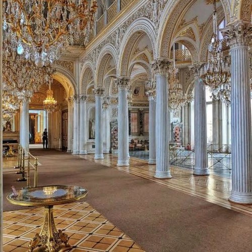 Эрмитаж: по следам династии Романовых (билеты включены)