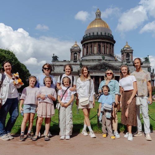 Групповая иммерсивная прогулка по центру Петербурга