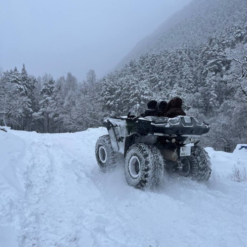 Отдых в Домбае с размахом: зимние красоты, квадроциклы, прогулка верхом, домик в горах (мини-группа)