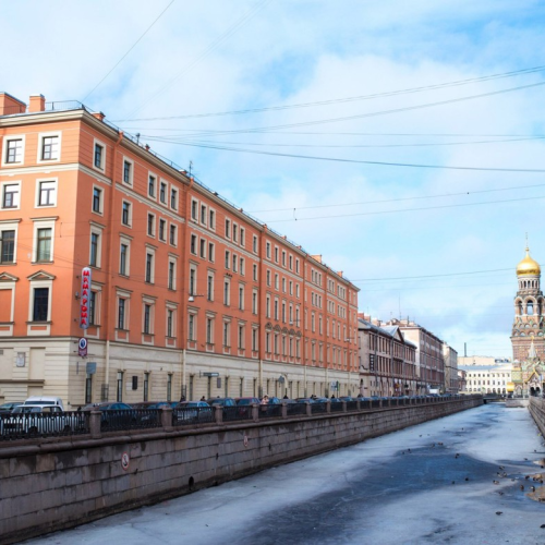 Вокруг Казанского собора