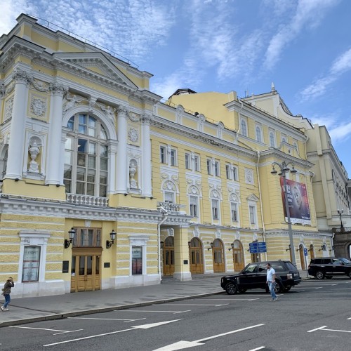 Театральная площадь для детей