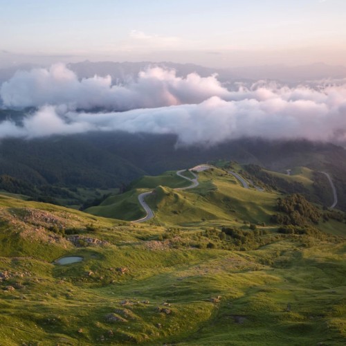 По Домбаю в мини-группе: горы, озеро Кара-Кёль и Тебердинский заповедник