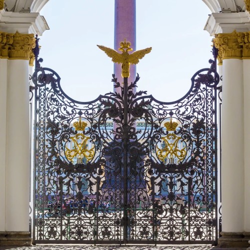 Эрмитаж 5*: арт-маршрут и арт-коктейль