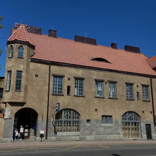 Выдыхай: перезагрузка с йога-практиками и арт-терапией в идиллических пейзажах Карелии