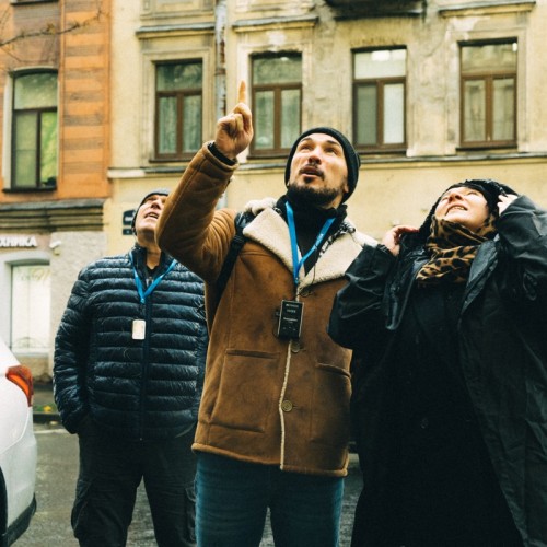 Стендап-экскурсия по Петербургу