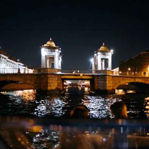 Индивидуальная прогулка на развод мостов!