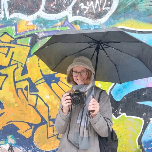 От андеграунда до небесной перспективы: прогулка по городу + безопасная крыша