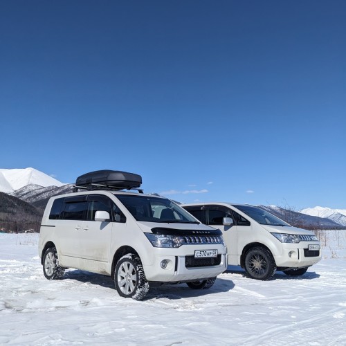 Активное путешествие на север Байкала с комфортом: прогулка на катере, рыбалка и природа