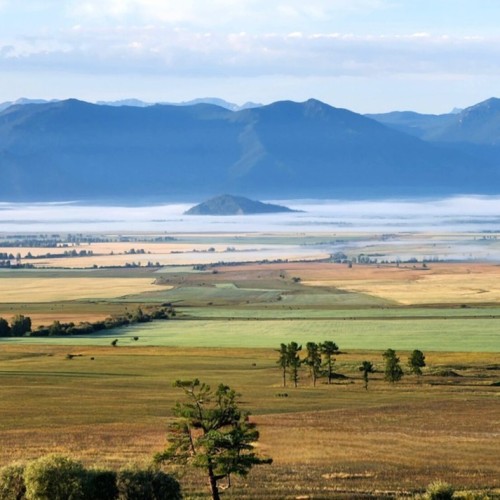 Ретрит для женщин в Уймонской долине: духовные практики и экскурсии в мини-группе