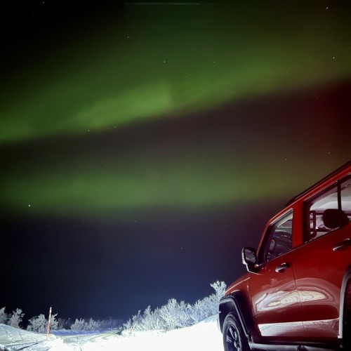 Индивидуальный джип-выезд по Кольскому с поисками китов, знакомством с саамами и катанием на оленях