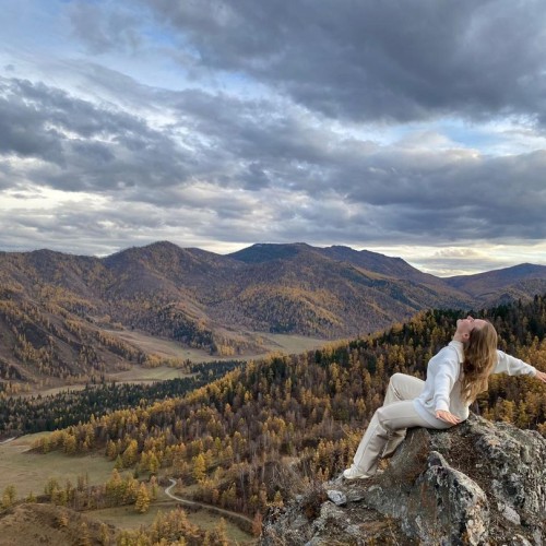 Золотые пейзажи октябрьского Алтая: Чемал, Катунь, Манжерок и Кызыл-Чин в мини-группе