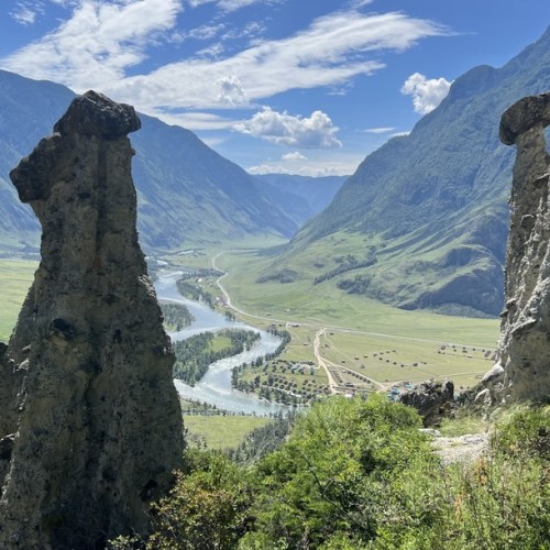 Я шагаю по Алтаю: лёгкий треккинг в горах, главные места и погружение в культуру