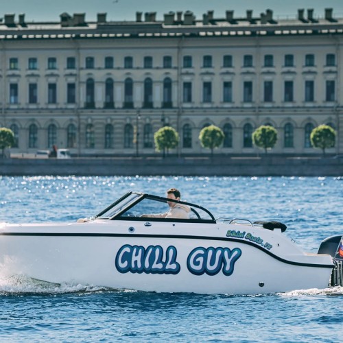 На красивом катере по Петербургу: индивидуальная прогулка