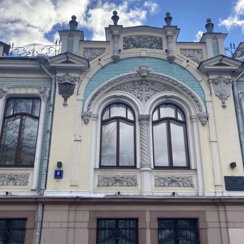 Кремлёвский, Золотой, Болотный: московский остров Балчуг