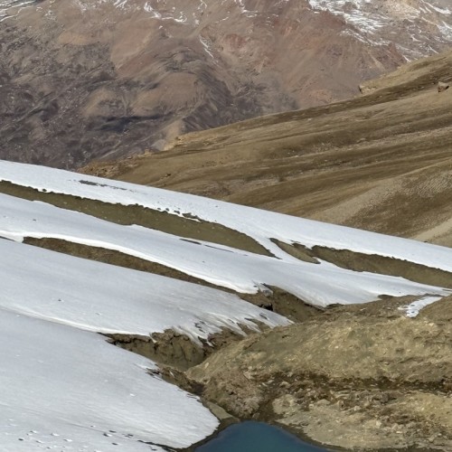 Смотреть на звёзды и трогать облака: восхождение на Ярыдаг с фотосъёмкой (мини-группа)